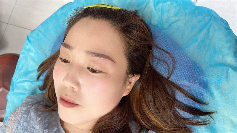 韩式半永久
