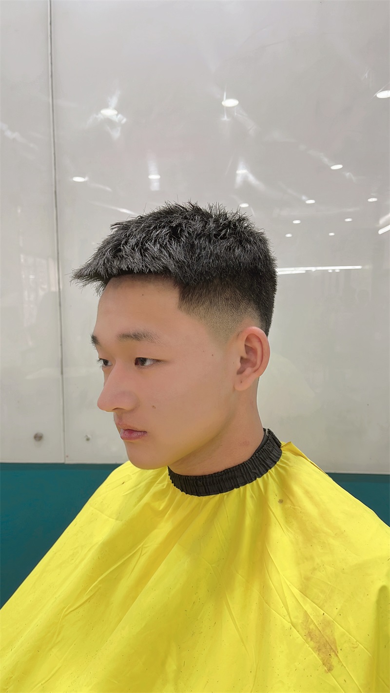 美发